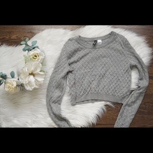 Crop top sweater